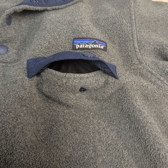 Patagonia Synchilla Snap Gray Fleece Pullover Size Small Men Or Women - Picture 7 of 8